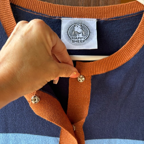 HAPPY SHEEP Stripes & Sequins Cardigan! NWOT! - Picture 7 of 7